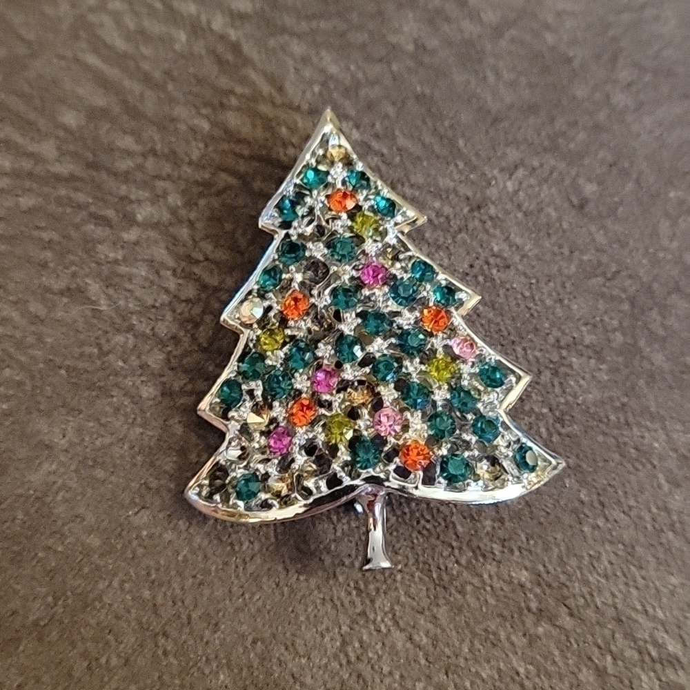 VTG KRAMER Sparkly Christmas Tree Crystal Rhinestone Brooch - Picture 2 of 5